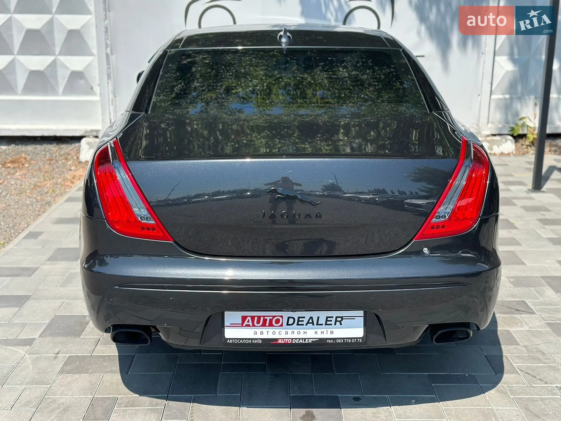 2013 Jaguar XJ - мініатюра 7