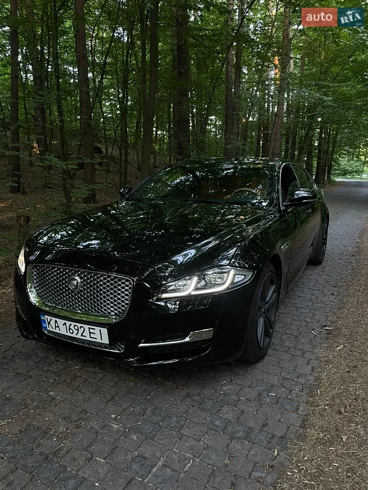 2011 Jaguar XJ - мініатюра 23