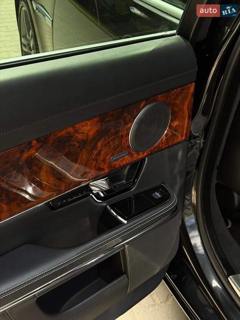 2012 Jaguar XJ - мініатюра 50