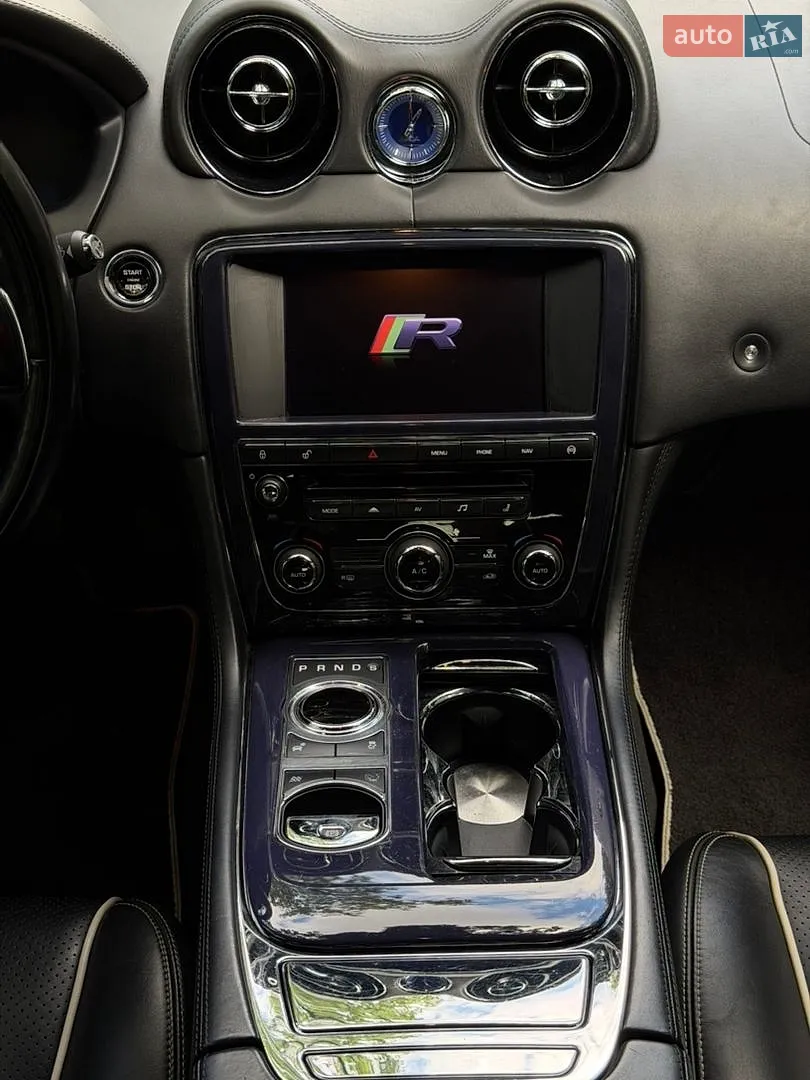 2012 Jaguar XJ - мініатюра 61