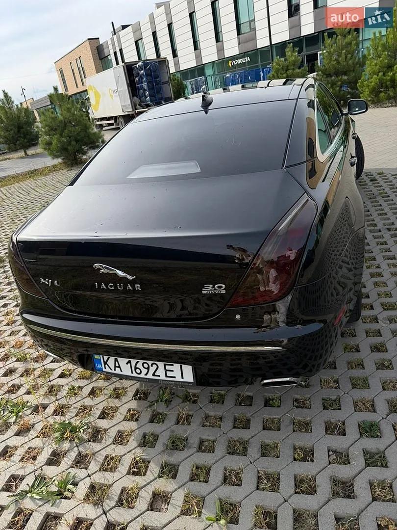 2012 Jaguar XJ - мініатюра 9