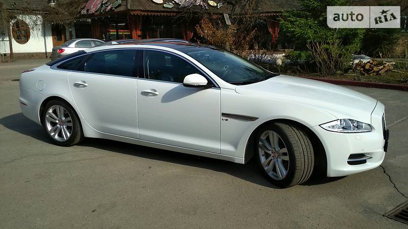 Jaguar XJL 2015 року
