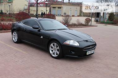 Купе Jaguar XK 2007 в Донецке