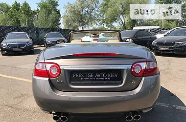 Кабриолет Jaguar XK 2008 в Киеве