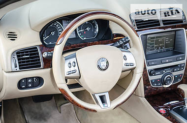 Кабриолет Jaguar XK 2008 в Киеве