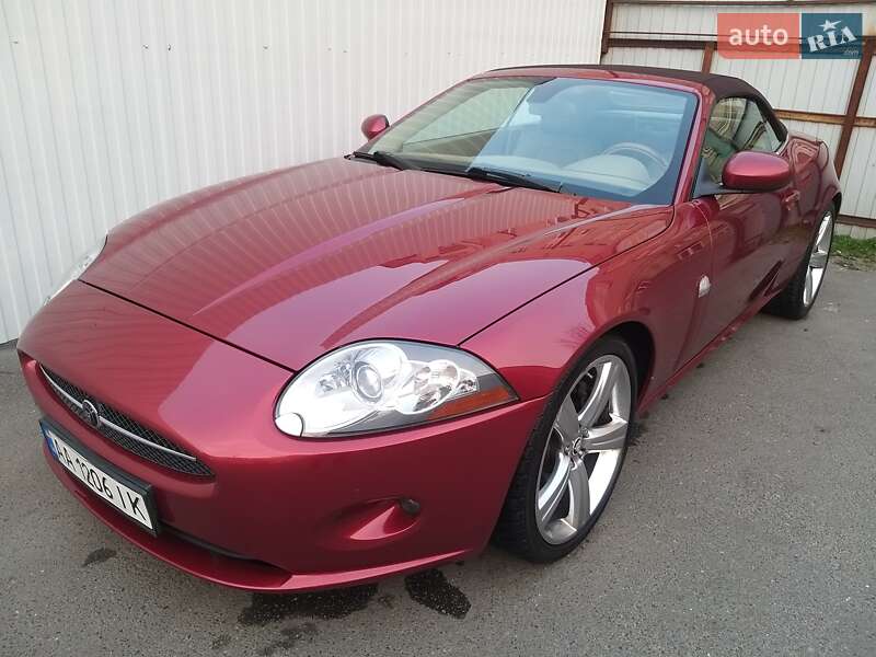 Кабриолет Jaguar XK 2008 в Киеве