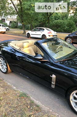 Кабриолет Jaguar XK 2006 в 