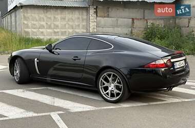 Купе Jaguar XK 2007 в 