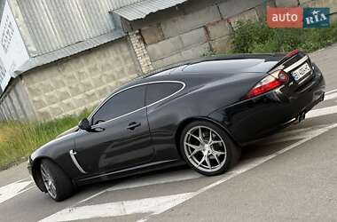 Купе Jaguar XK 2007 в 