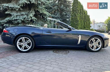 Кабриолет Jaguar XK 2007 в 