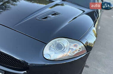 Купе Jaguar XK 2008 в 