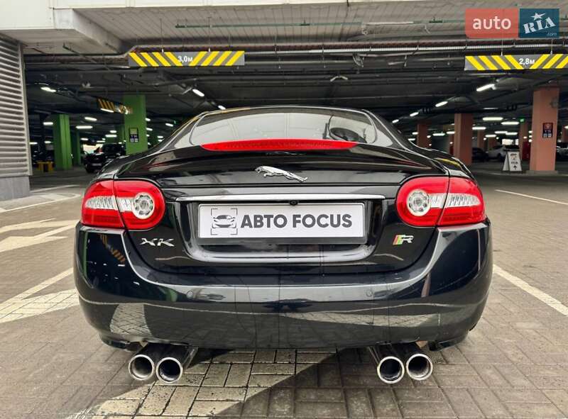 Купе Jaguar XK 2013 в Киеве