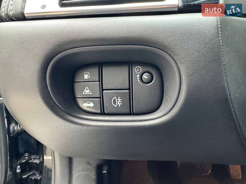 Купе Jaguar XK 2013 в Киеве