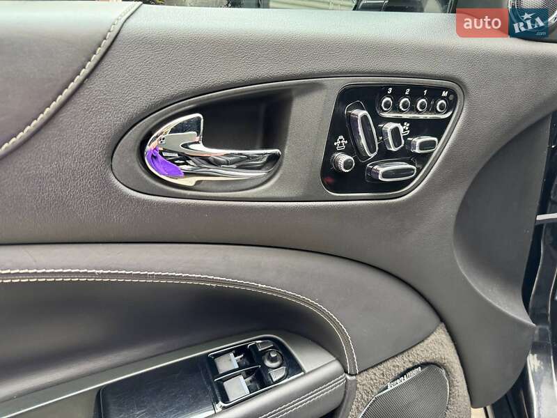 Купе Jaguar XK 2013 в Києві