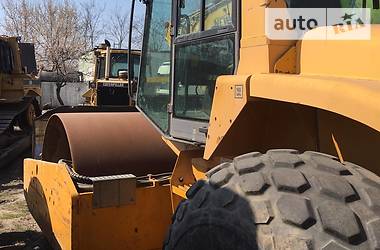 Каток грунтовый JCB 1100 2004 в 