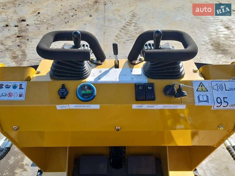 Миниэкскаватор JCB 110 2025 в Черновцах