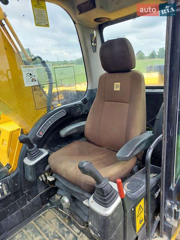 Гусеничный экскаватор JCB 160 2012 в Львове