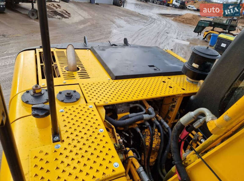 Колісний екскаватор JCB 175 2008 в Одесі