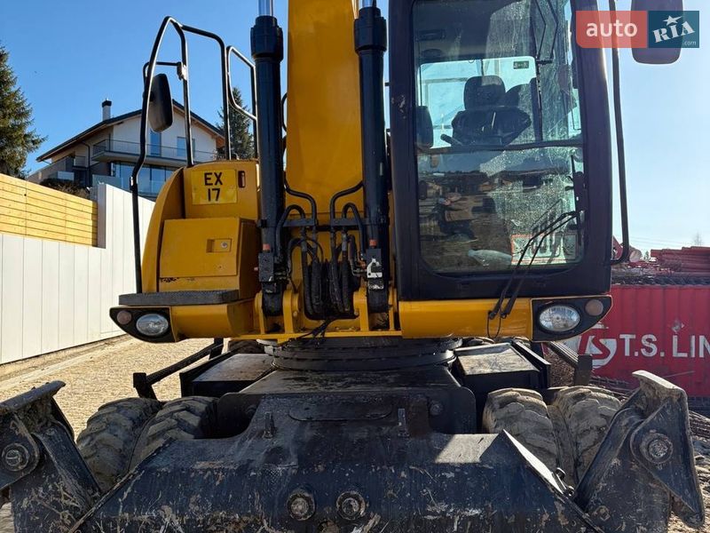 Колесный экскаватор JCB 175 2011 в Яблунице фото 11 Колесный экскаватор JCB 175 2011 в Яблунице