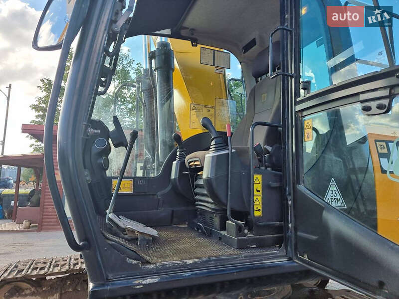 Гусеничный экскаватор JCB 220 2018 в Одессе