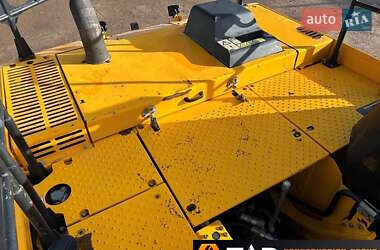 Гусеничный экскаватор JCB 220 2018 в 