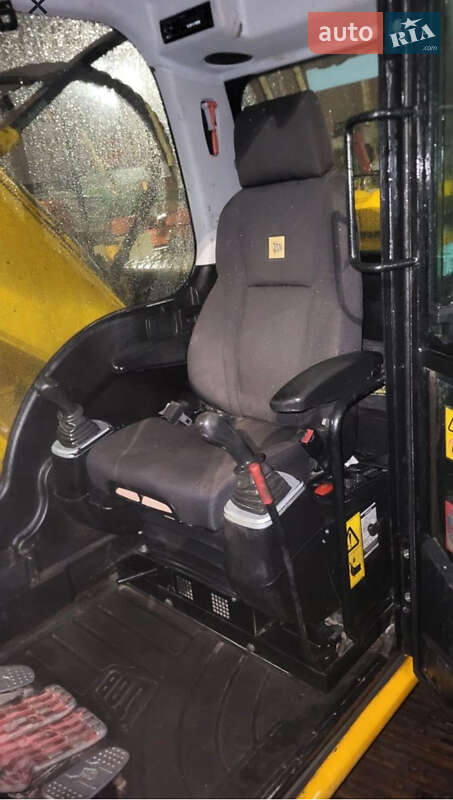 Экскаватор JCB 220 2013 в Львове фото 12 Экскаватор JCB 220 2013 в Львове