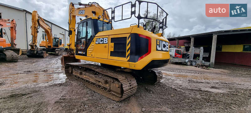 Гусеничный экскаватор JCB 220 2020 в Одессе