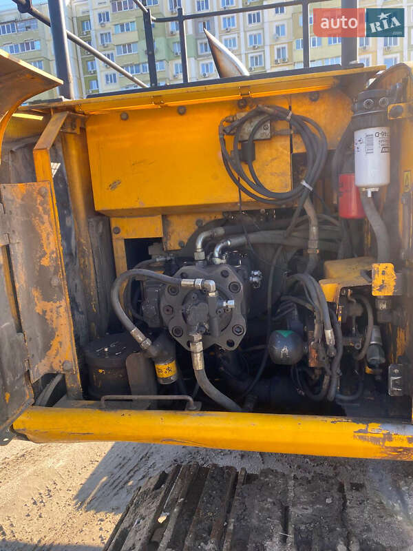 Гусеничный экскаватор JCB 220 2006 в Харькове