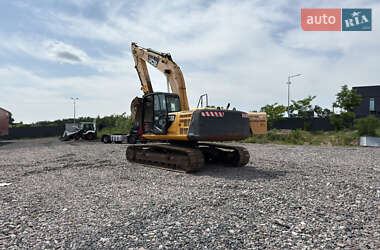 Гусеничный экскаватор JCB 220 2013 в 