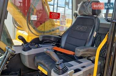 Гусеничный экскаватор JCB 220 2020 в 
