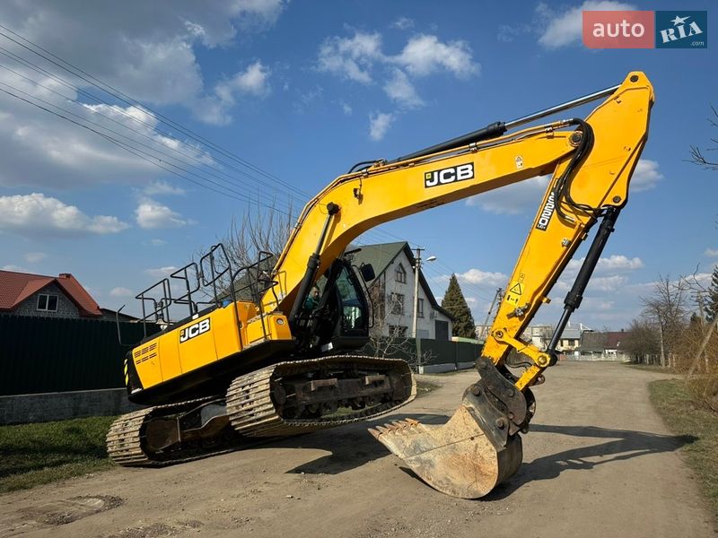 Гусеничный экскаватор JCB 220 2016 в Ивано-Франковске