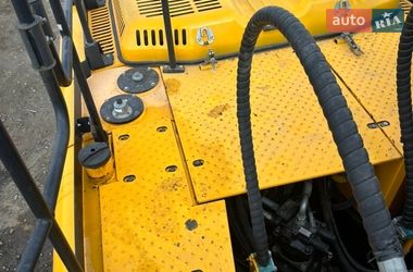 Гусеничный экскаватор JCB 220 2016 в Ивано-Франковске