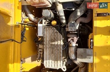 Гусеничний екскаватор JCB 220 2021 в Рівному