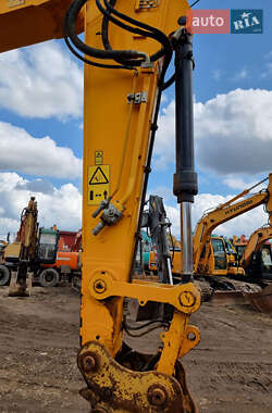 Гусеничный экскаватор JCB 220LC Xtra 2019 в 