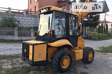 Фронтальні навантажувачі JCB 2CX 2002 в 