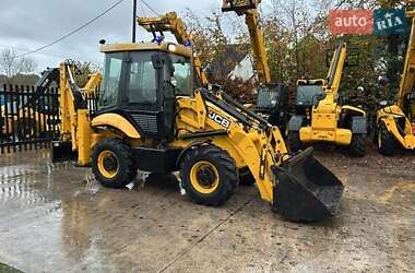 Экскаватор погрузчик JCB 2CX 2013 в Киеве
