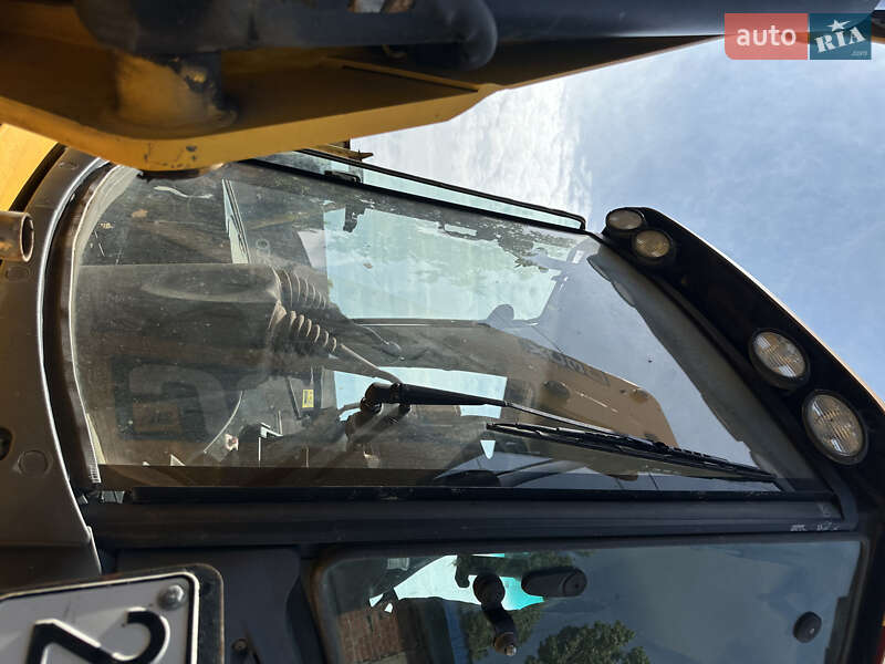 Экскаватор погрузчик JCB 3CX Sitemaster 2013 в Харькове фото 16 Экскаватор погрузчик JCB 3CX Sitemaster 2013 в Харькове