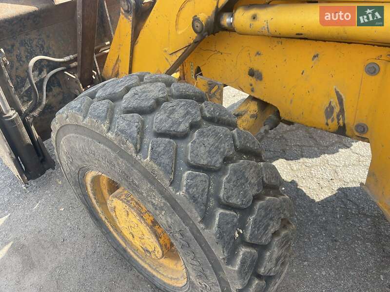 Колісний екскаватор JCB 3CX Super 2001 в Вінниці