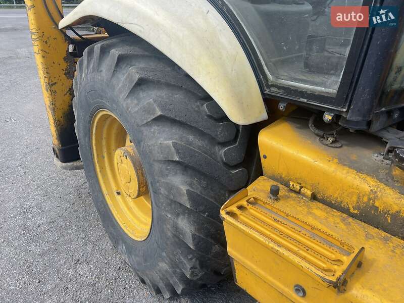 Колісний екскаватор JCB 3CX Super 2001 в Вінниці