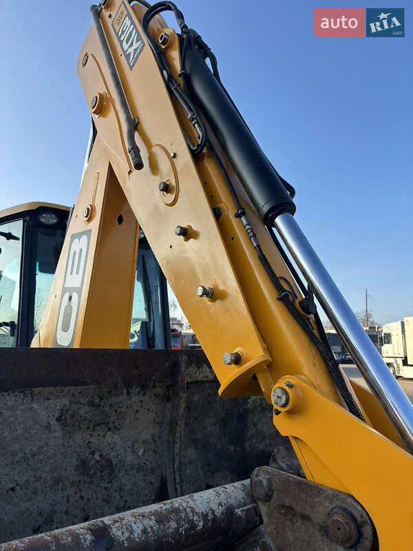 Экскаватор погрузчик JCB 3CX Super 2011 в Львове