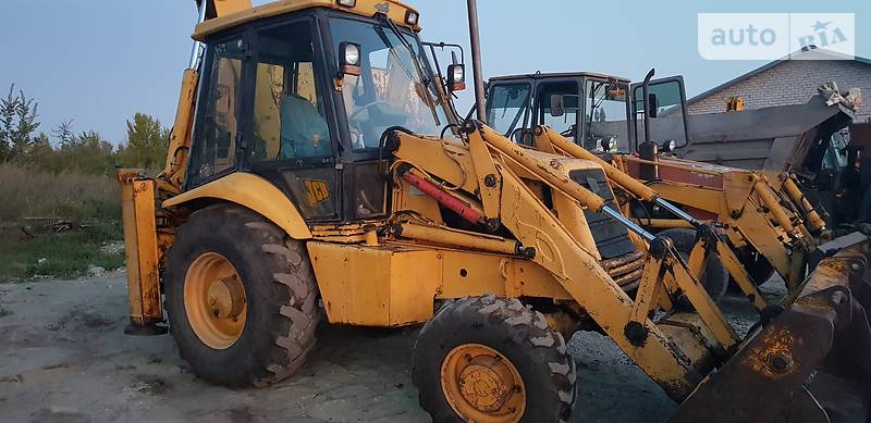 Колесный экскаватор JCB 3CX 1994 в Днепре