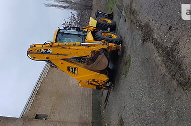 Трактор JCB 3CX 2004 в 