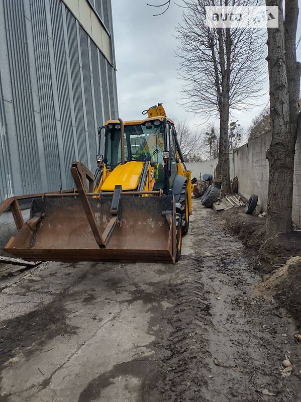 JCB 3CX 2011