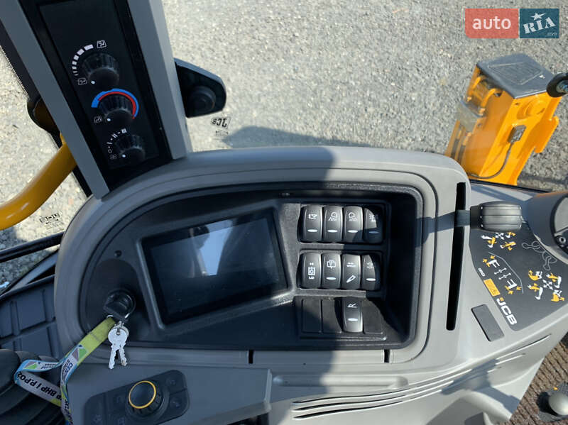 Екскаватор навантажувач JCB 3CX 2021 в Луцьку