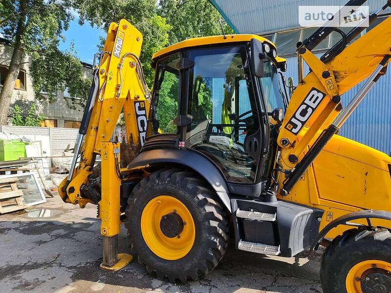 Экскаватор погрузчик JCB 3CX 2020 в Чернигове