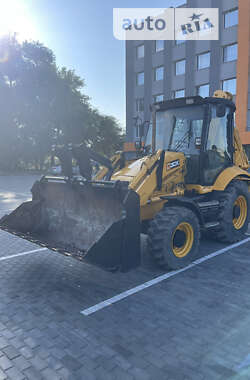Екскаватор навантажувач JCB 3CX 2004 в 