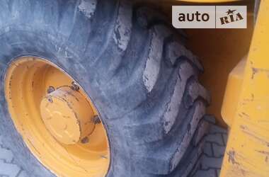 Экскаватор погрузчик JCB 3CX 2006 в 