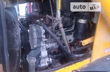 Экскаватор погрузчик JCB 3CX 2006 в 