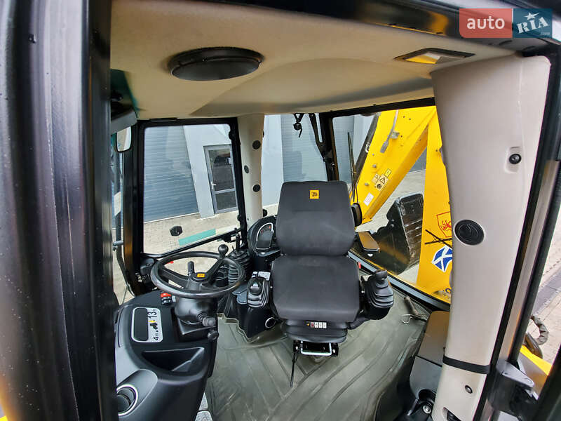 Экскаватор погрузчик JCB 3CX 2018 в Ровно