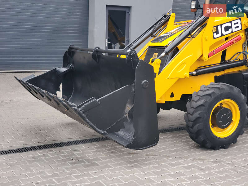 Екскаватор навантажувач JCB 3CX 2008 в Рівному